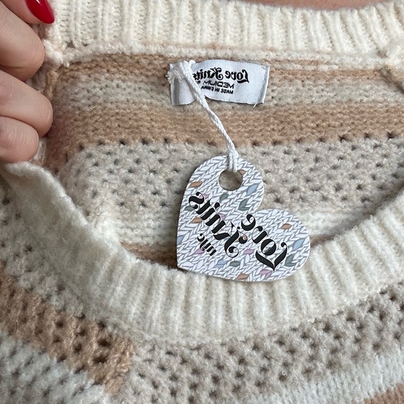 Open Knit Varigated Stripe Cropped Crew Neck Sweater - Picture 10 of 10